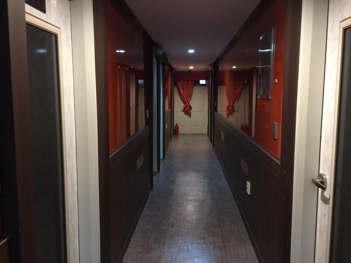 Lee Motel Yeosu Esterno foto